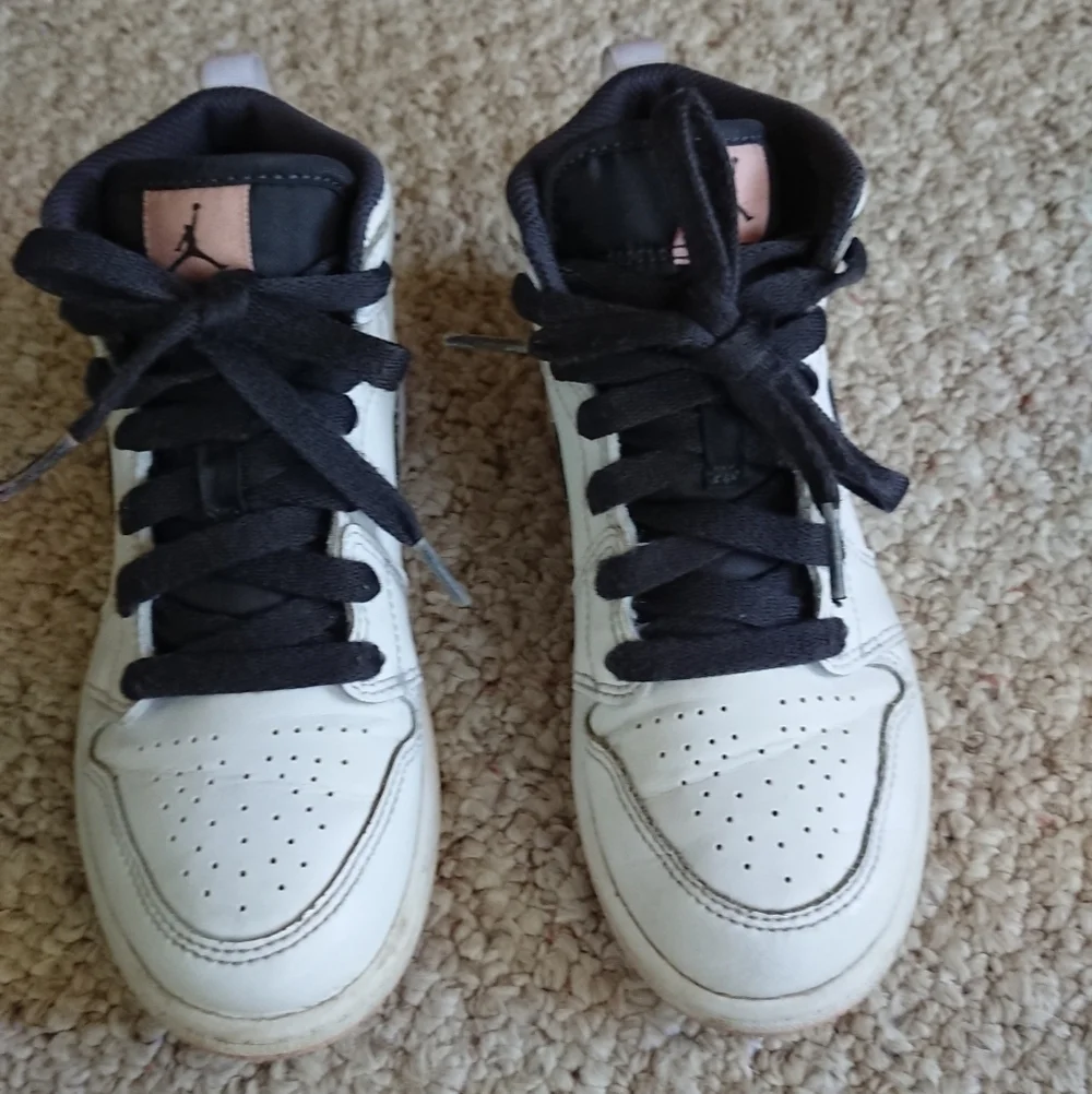 Nike Air Jordan 1 Mid TD 'White Arctic Orange' Sneakers size 13/1